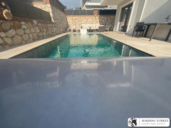 Image No.37-3 Bed Villa / Detached for sale