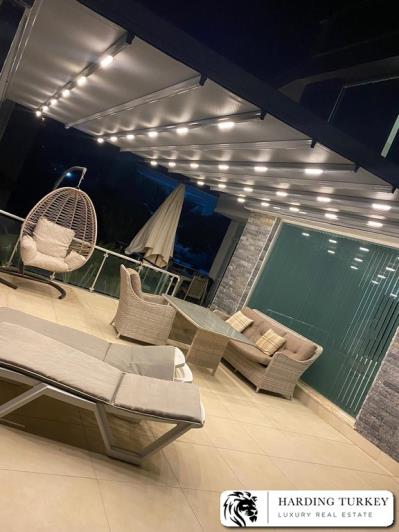 Image No.13-3 Bed Villa / Detached for sale