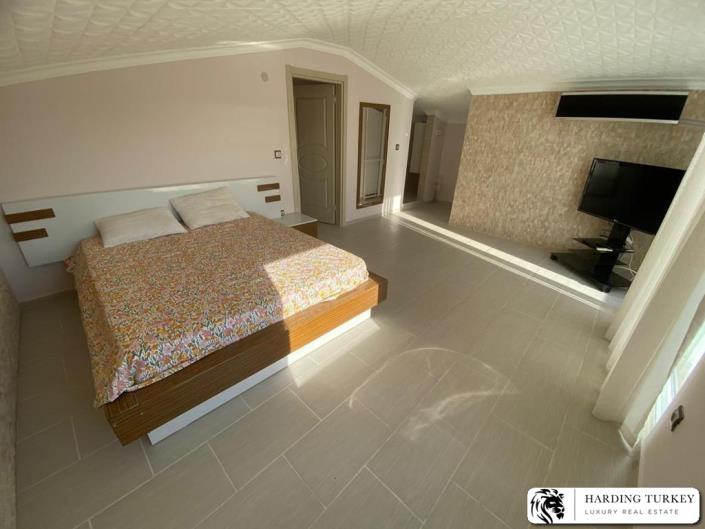 Image No.17-3 Bed Villa / Detached for sale