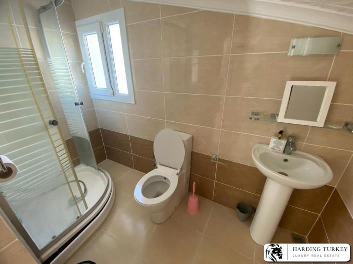 Image No.22-3 Bed Villa / Detached for sale