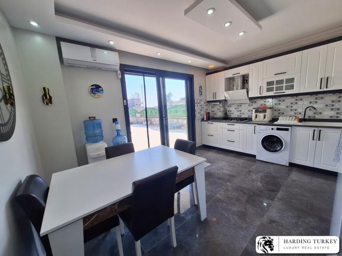 Image No.12-4 Bed Villa / Detached for sale