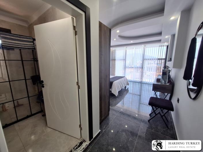 Image No.47-4 Bed Villa / Detached for sale