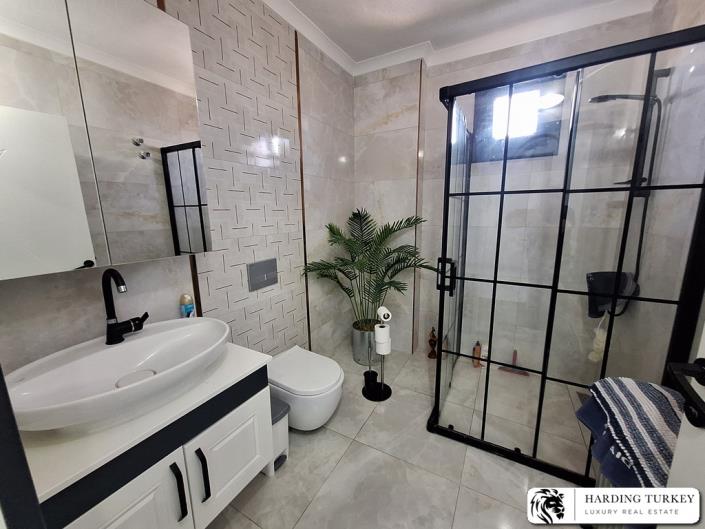 Image No.54-4 Bed Villa / Detached for sale