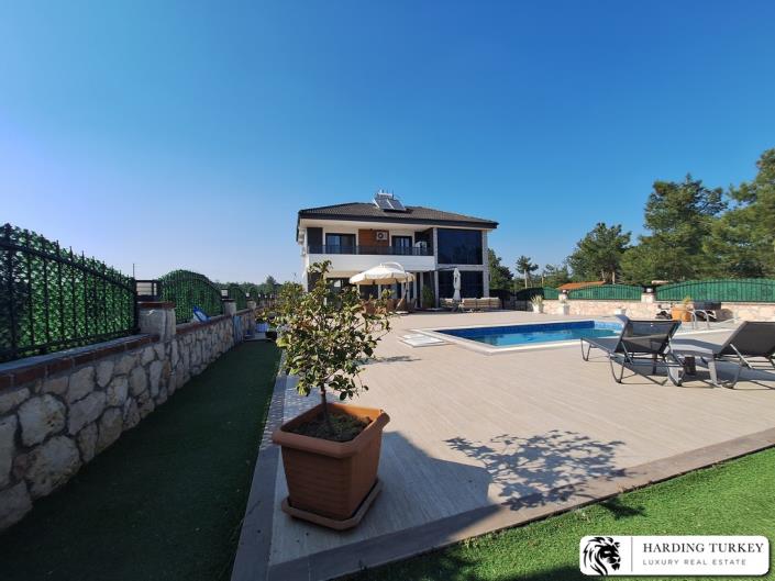 Image No.4-4 Bed Villa / Detached for sale