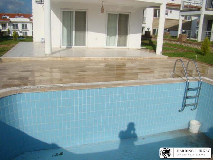 Image No.6-3 Bed Villa / Detached for sale