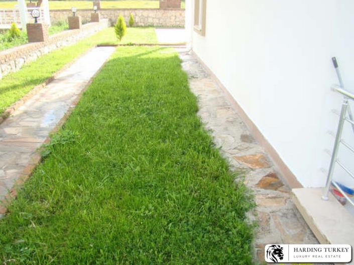 Image No.23-3 Bed Villa / Detached for sale