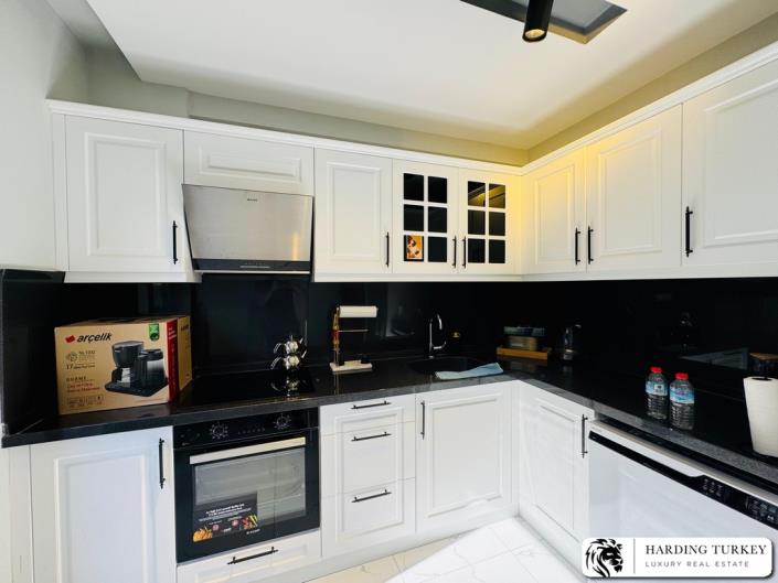 Image No.17-3 Bed Semi-Detached for sale