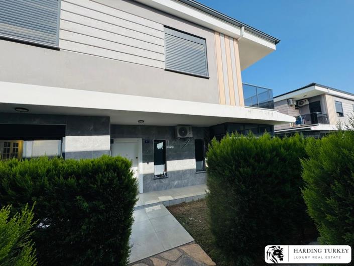 Image No.29-3 Bed Semi-Detached for sale