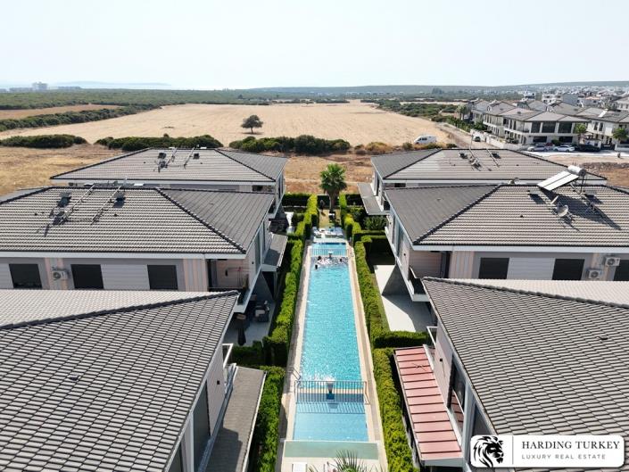 Image No.28-3 Bed Semi-Detached for sale