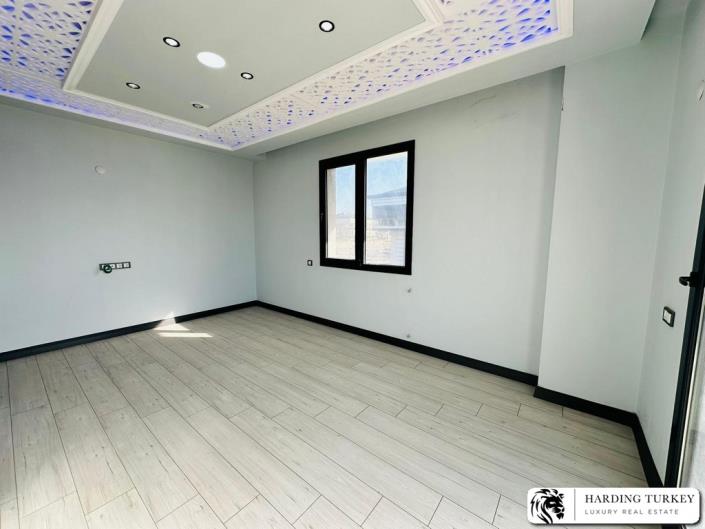 Image No.32-2 Bed Apartment for sale