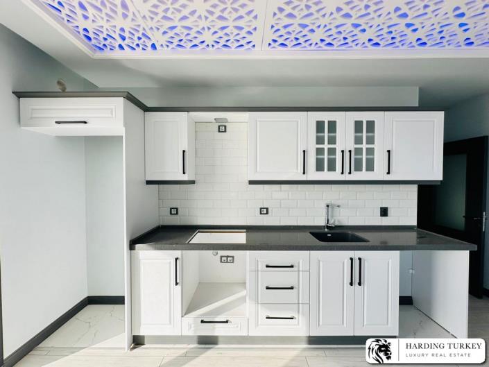 Image No.33-2 Bed Apartment for sale