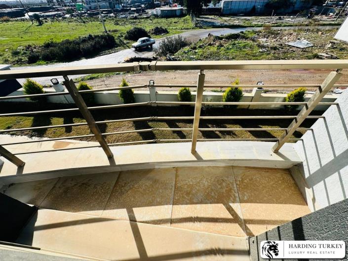 Image No.37-2 Bed Apartment for sale