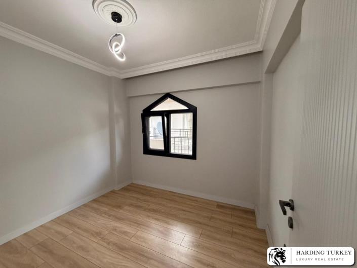 Image No.7-3 Bed Duplex for sale