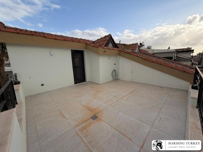 Image No.16-3 Bed Duplex for sale