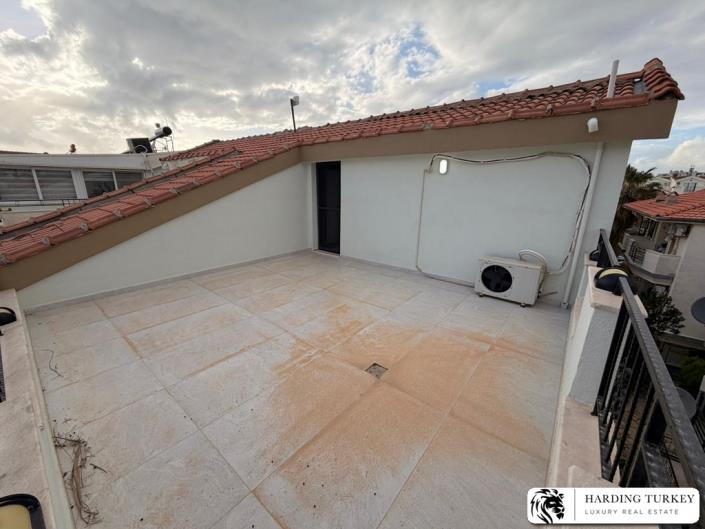 Image No.19-3 Bed Duplex for sale