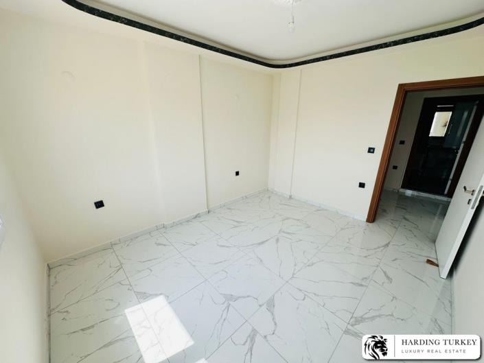 Image No.4-3 Bed Semi-Detached for sale