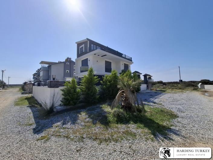 Image No.3-3 Bed Semi-Detached for sale