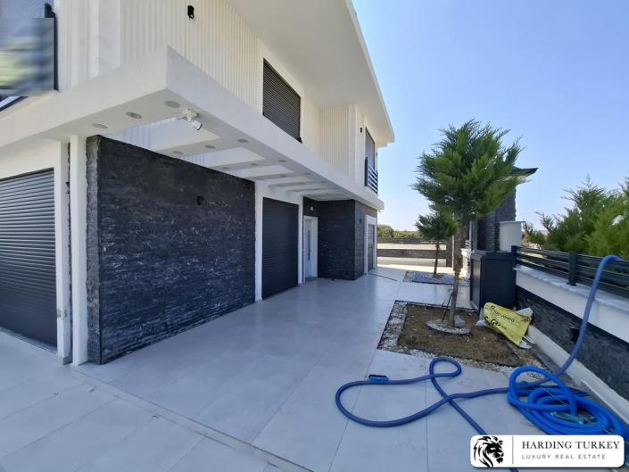 Image No.6-3 Bed Semi-Detached for sale