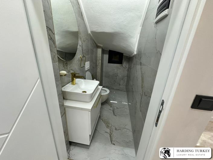 Image No.13-3 Bed Semi-Detached for sale