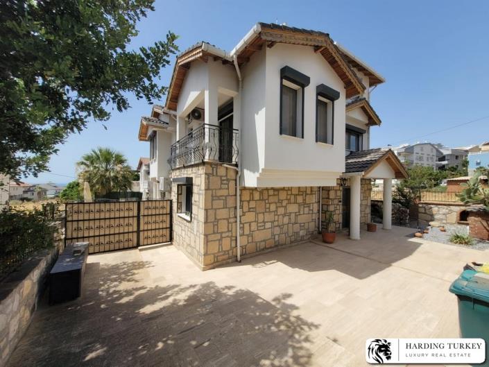 Image No.5-4 Bed Villa / Detached for sale
