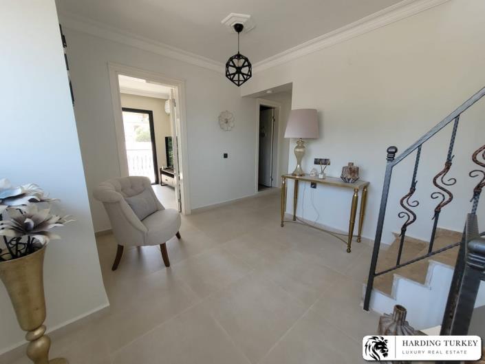 Image No.25-4 Bed Villa / Detached for sale