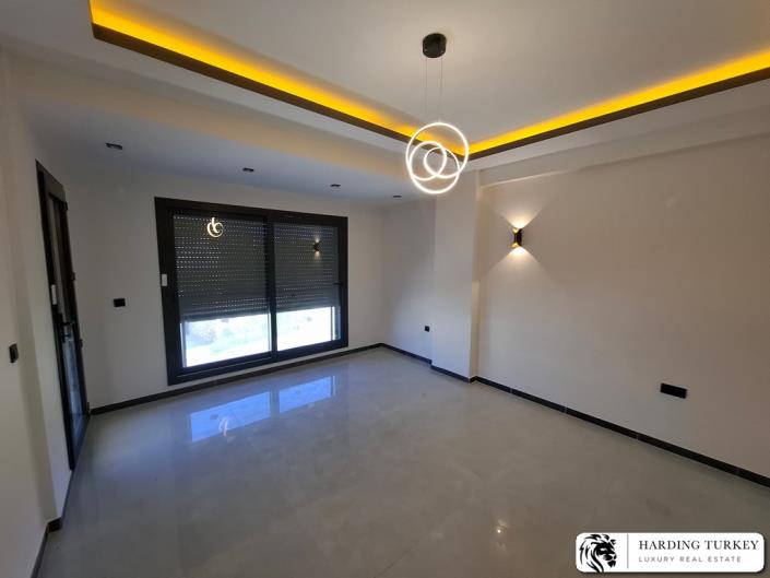 Image No.10-3 Bed Semi-Detached for sale