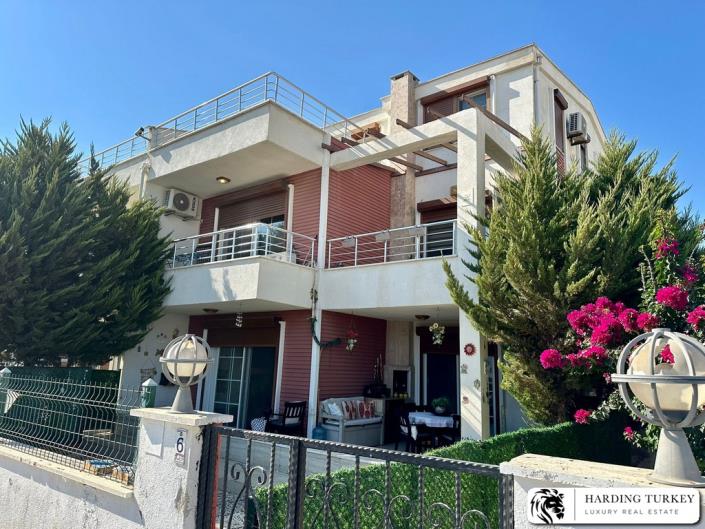 Image No.2-3 Bed Semi-Detached for sale