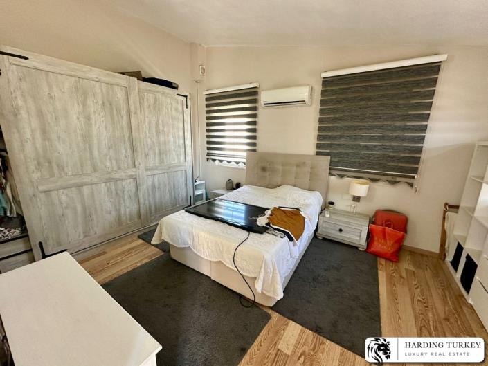 Image No.13-3 Bed Semi-Detached for sale