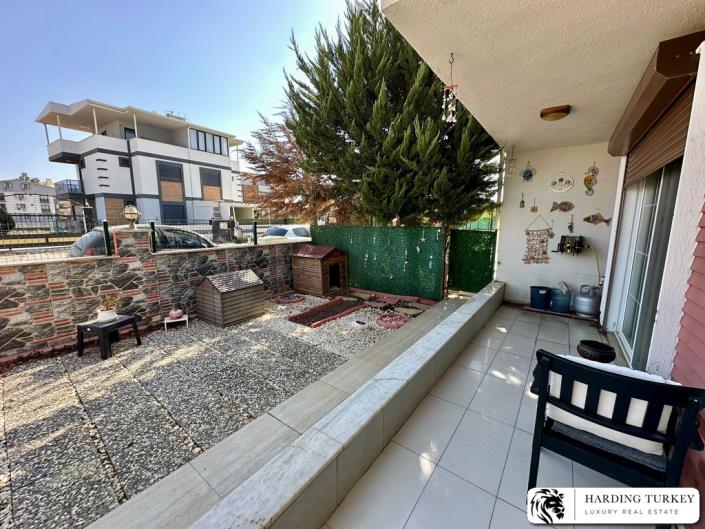 Image No.18-3 Bed Semi-Detached for sale