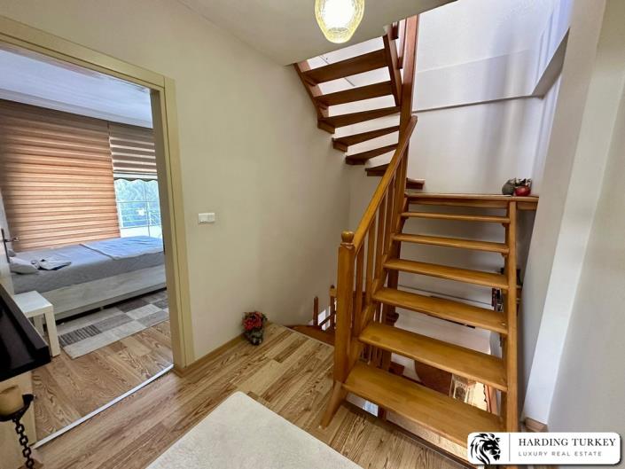 Image No.19-3 Bed Semi-Detached for sale