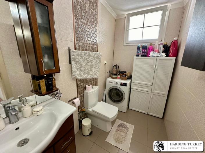 Image No.22-3 Bed Semi-Detached for sale