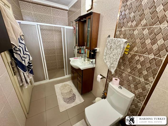 Image No.29-3 Bed Semi-Detached for sale