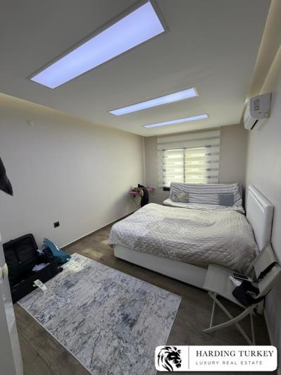 Image No.14-3 Bed Semi-Detached for sale