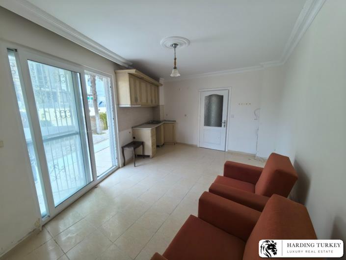 Image No.10-1 Bed Apartment for sale