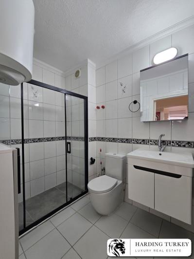 Image No.20-3 Bed Apartment for sale