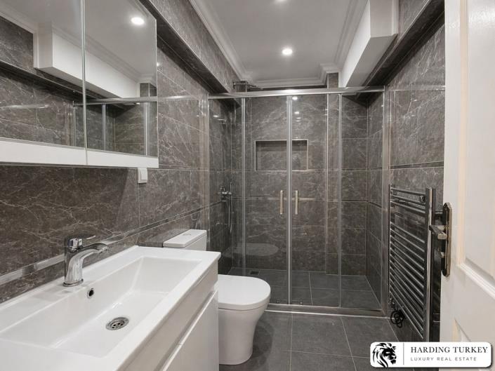 Image No.5-3 Bed Duplex for sale