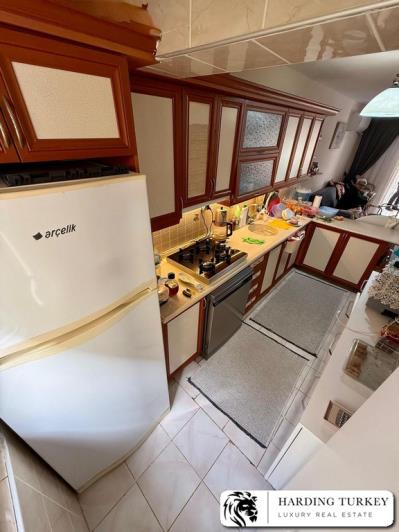 Image No.9-3 Bed Semi-Detached for sale