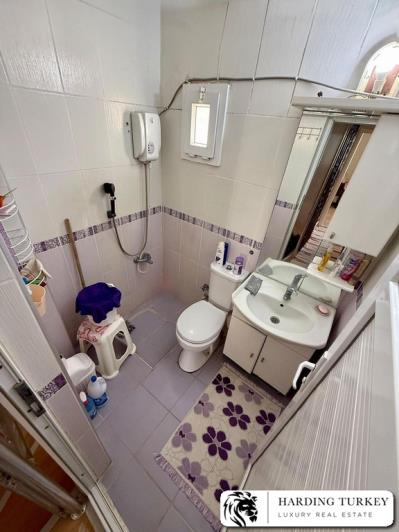 Image No.13-3 Bed Semi-Detached for sale