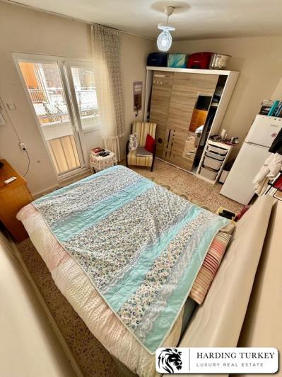 Image No.16-3 Bed Semi-Detached for sale