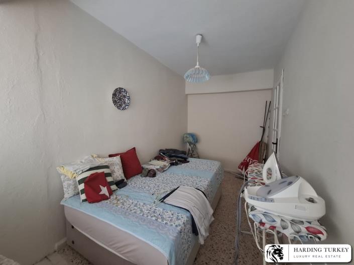 Image No.26-3 Bed Semi-Detached for sale