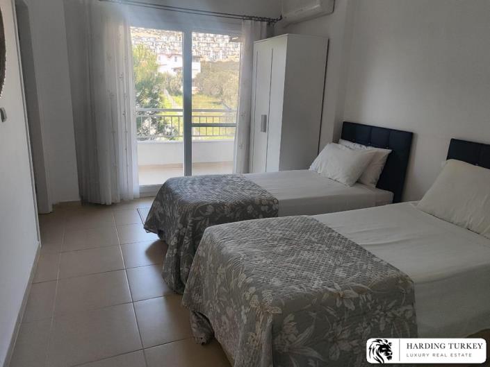 Image No.4-3 Bed Duplex for sale