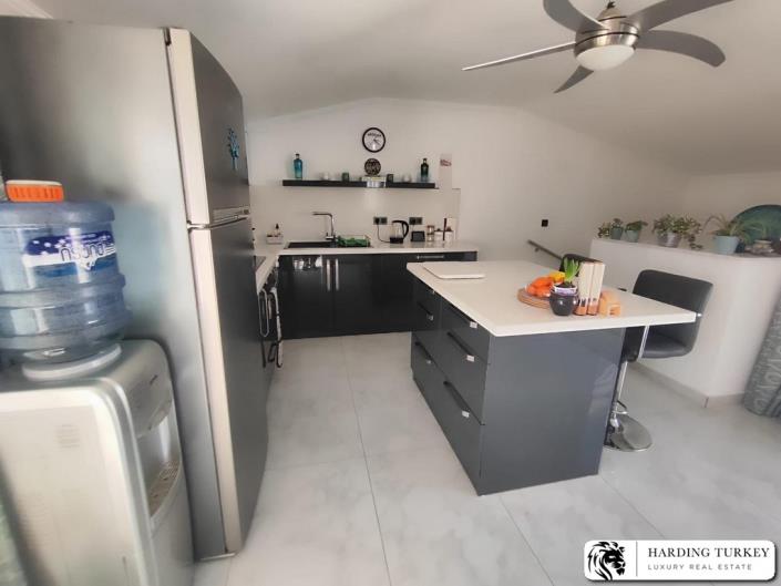 Image No.14-3 Bed Duplex for sale