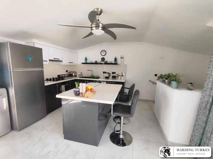 Image No.21-3 Bed Duplex for sale