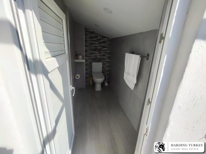 Image No.23-3 Bed Duplex for sale