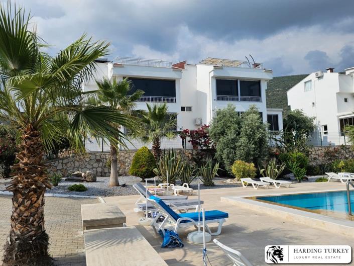 Image No.27-3 Bed Duplex for sale