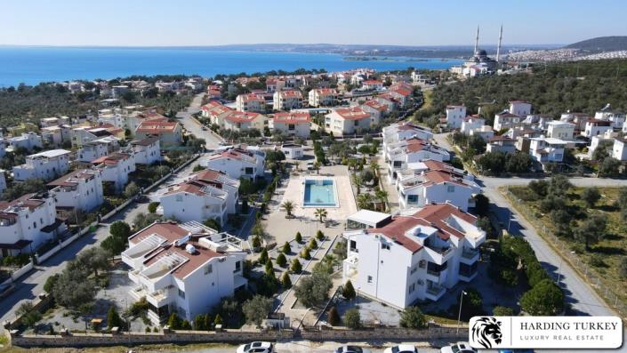 Image No.32-3 Bed Duplex for sale