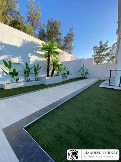 Image No.34-4 Bed Semi-Detached for sale