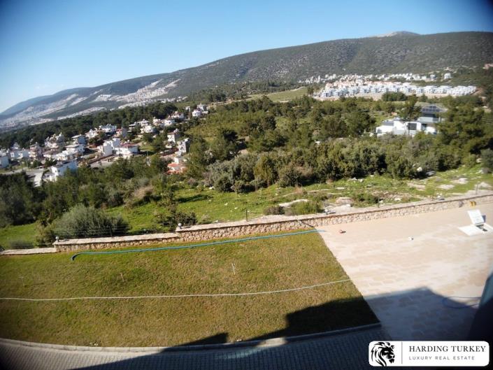 Image No.32-2 Bed Duplex for sale