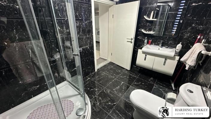 Image No.20-4 Bed Villa / Detached for sale