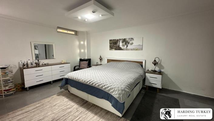 Image No.25-4 Bed Villa / Detached for sale